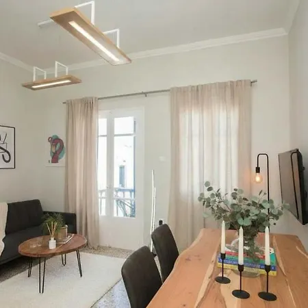 Dom wakacyjny Stylish Maisonette With Beautiful Terrace *
