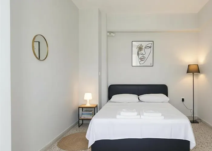 Сasa de vacaciones Stylish Maisonette With Beautiful Terrace *